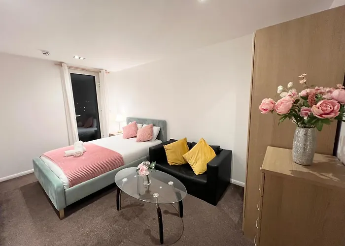 Canary Wharf O2 Arena Excel Greenwich London Apartment